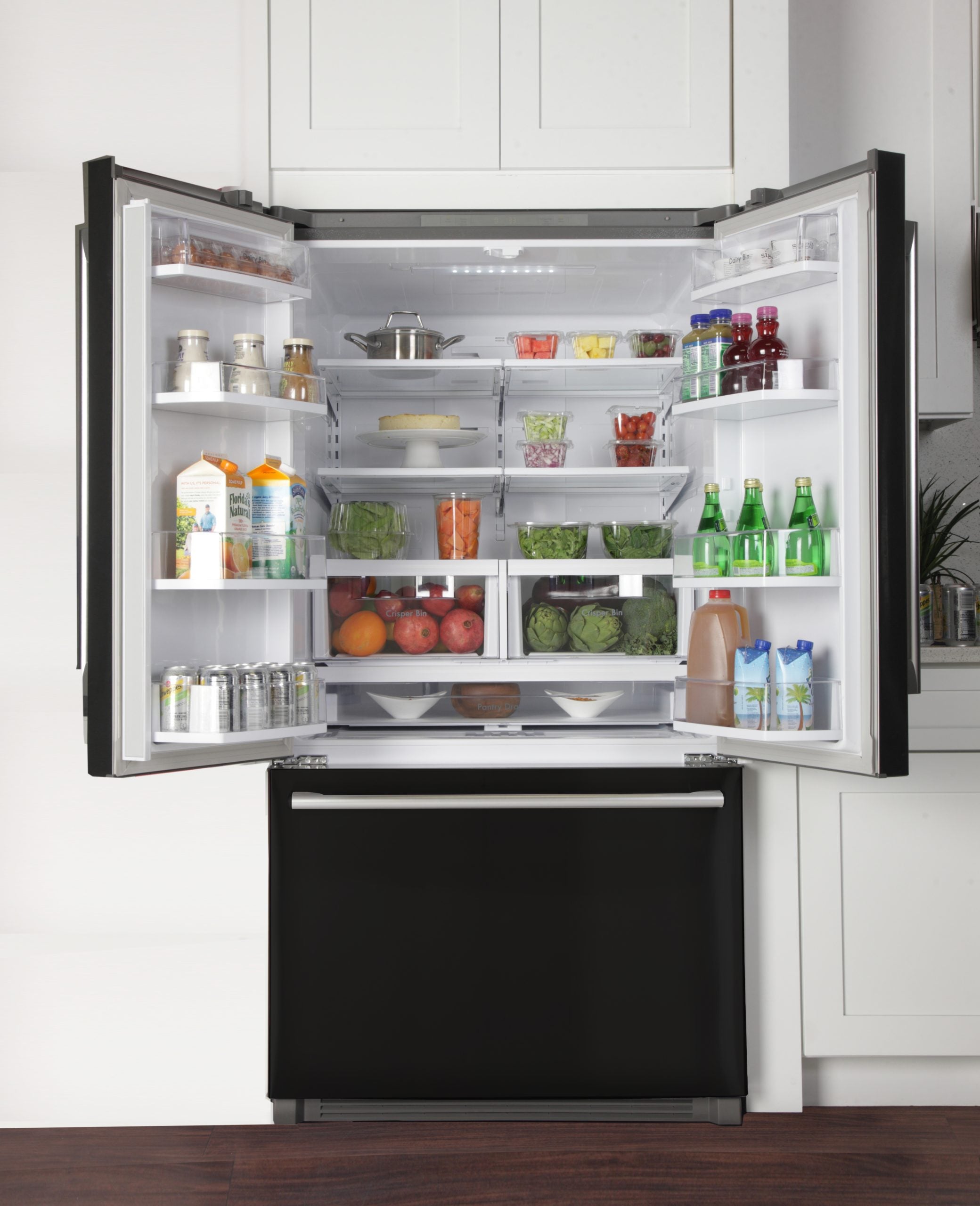 Kucht Professional 36 In. 26.1 cu. ft. Refrigerator with Interior Ice Maker, Black - K748FDS-K