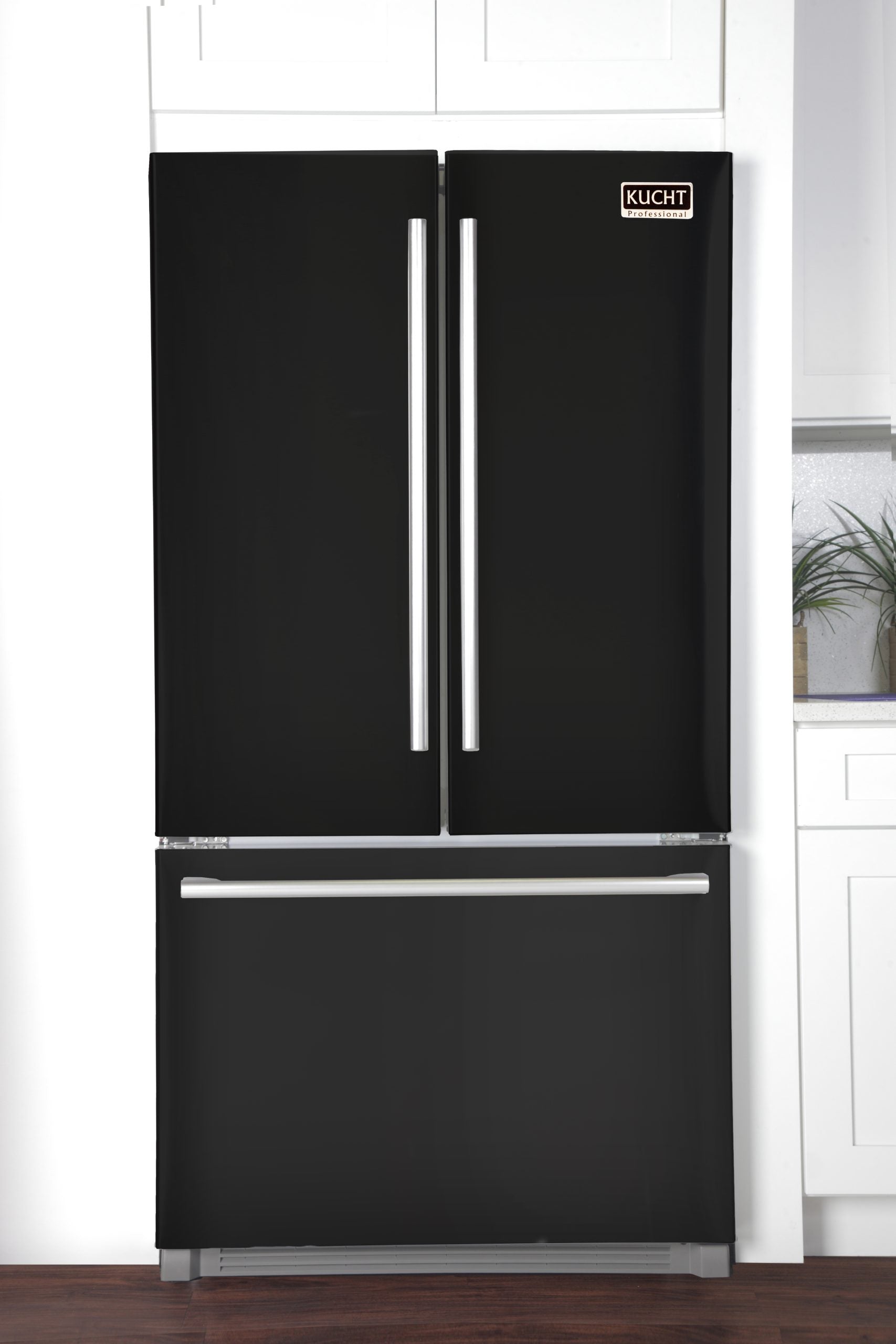 Kucht Professional 36 In. 26.1 cu. ft. Refrigerator with Interior Ice Maker, Black - K748FDS-K