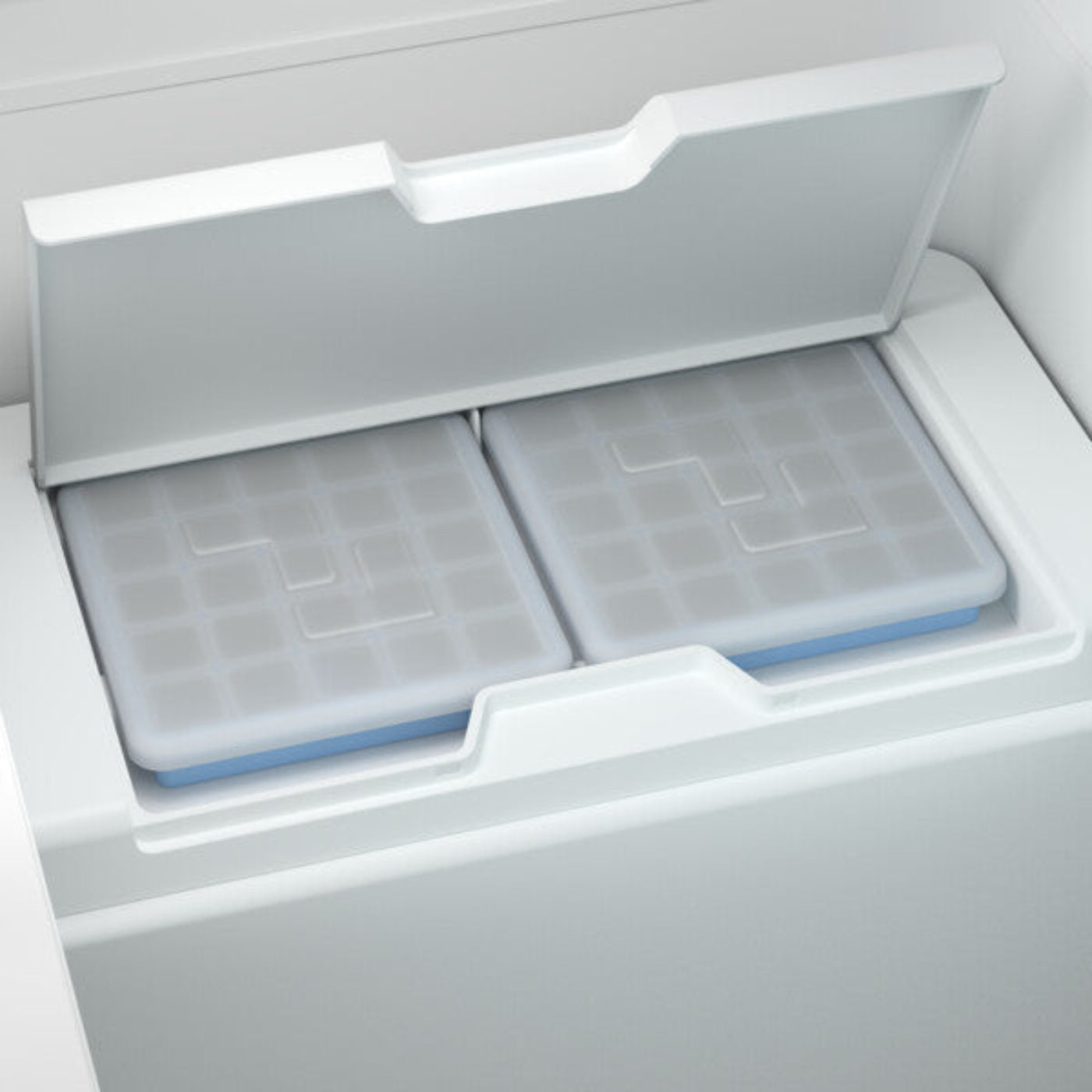 Dometic CFX3 55 Powered Cooler IM (w/ Ice Maker) - 9600024620
