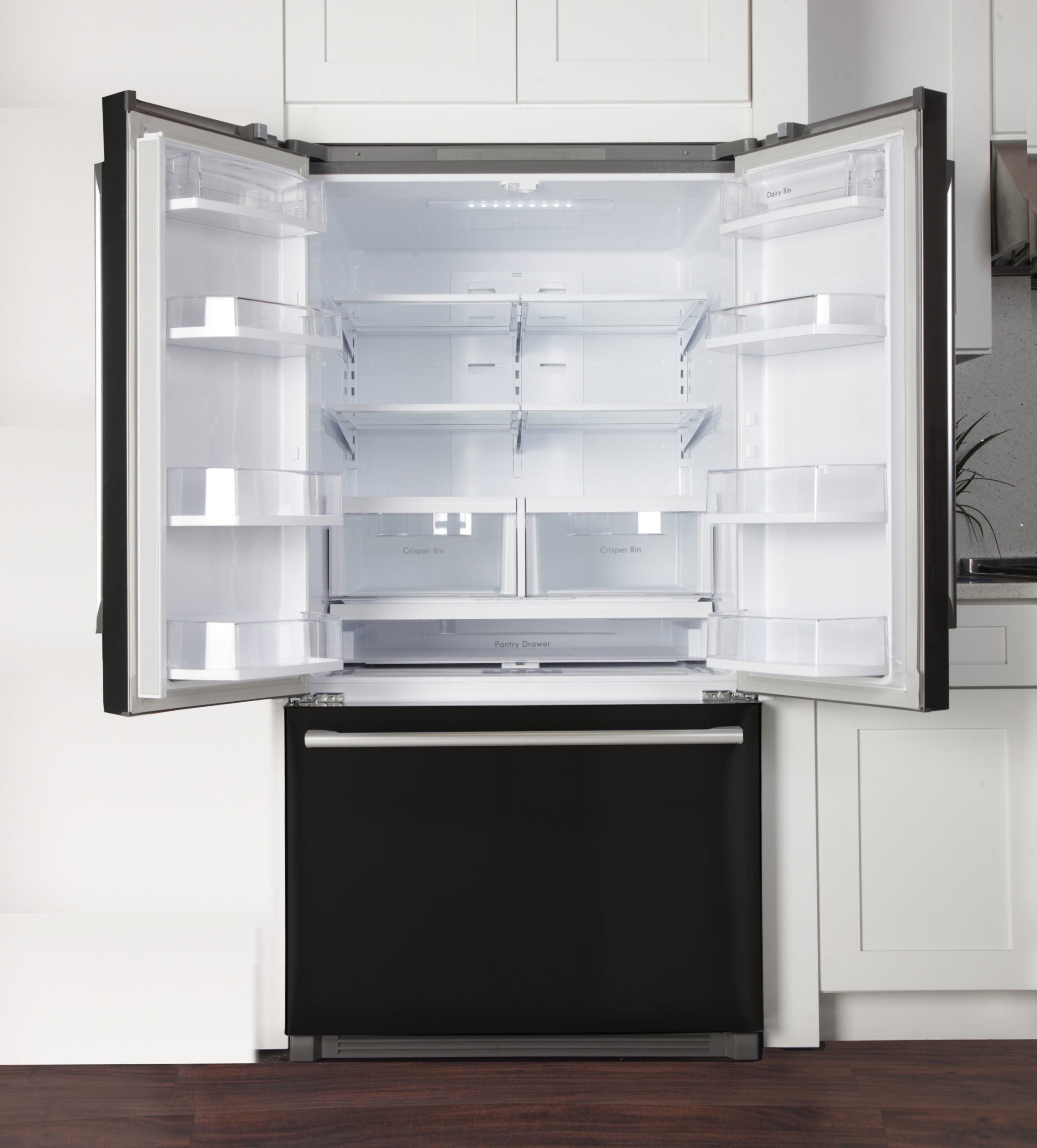 Kucht Professional 36 In. 26.1 cu. ft. Refrigerator with Interior Ice Maker, Black - K748FDS-K