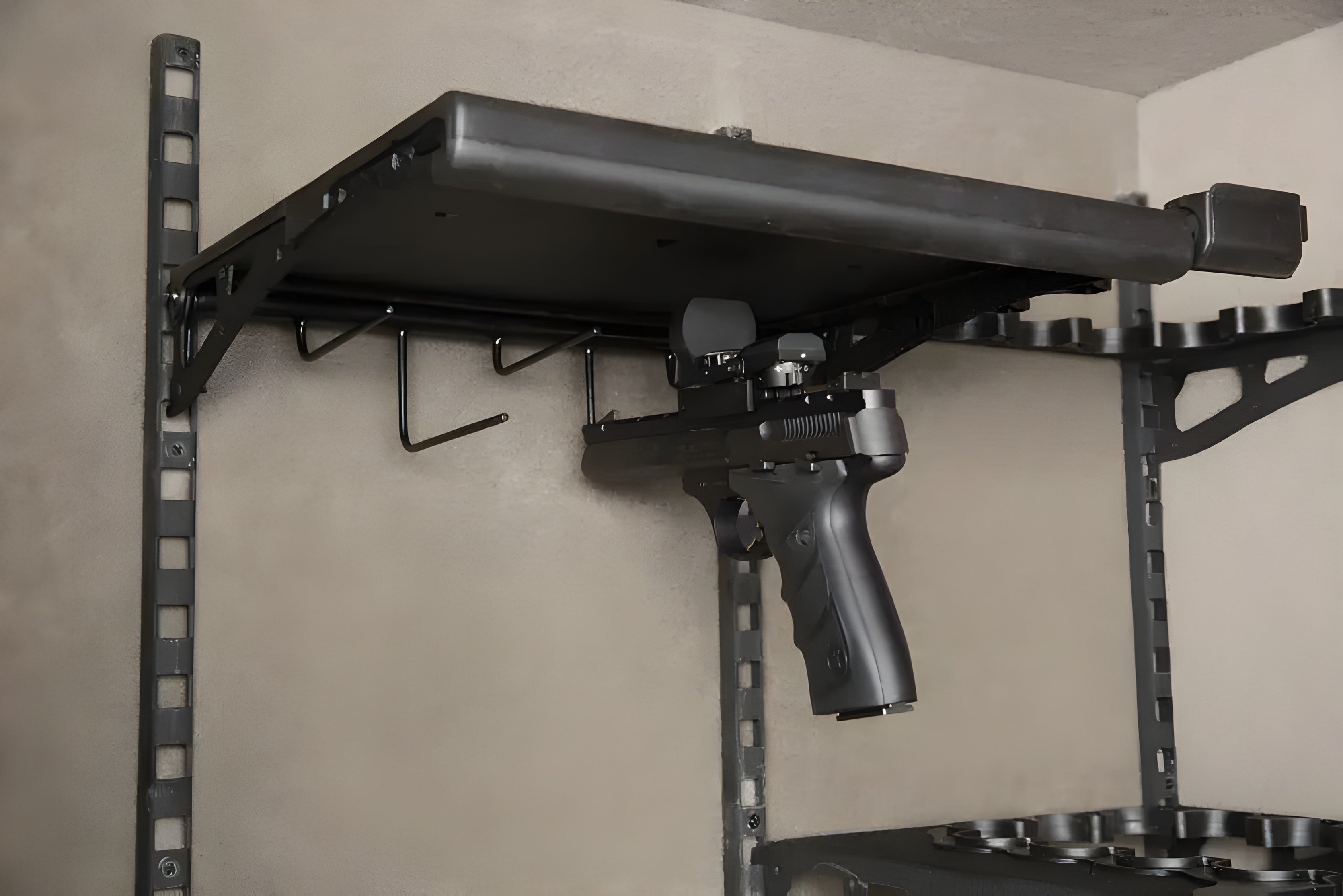 Browning Pistol Rack - AXIS-PistolRack