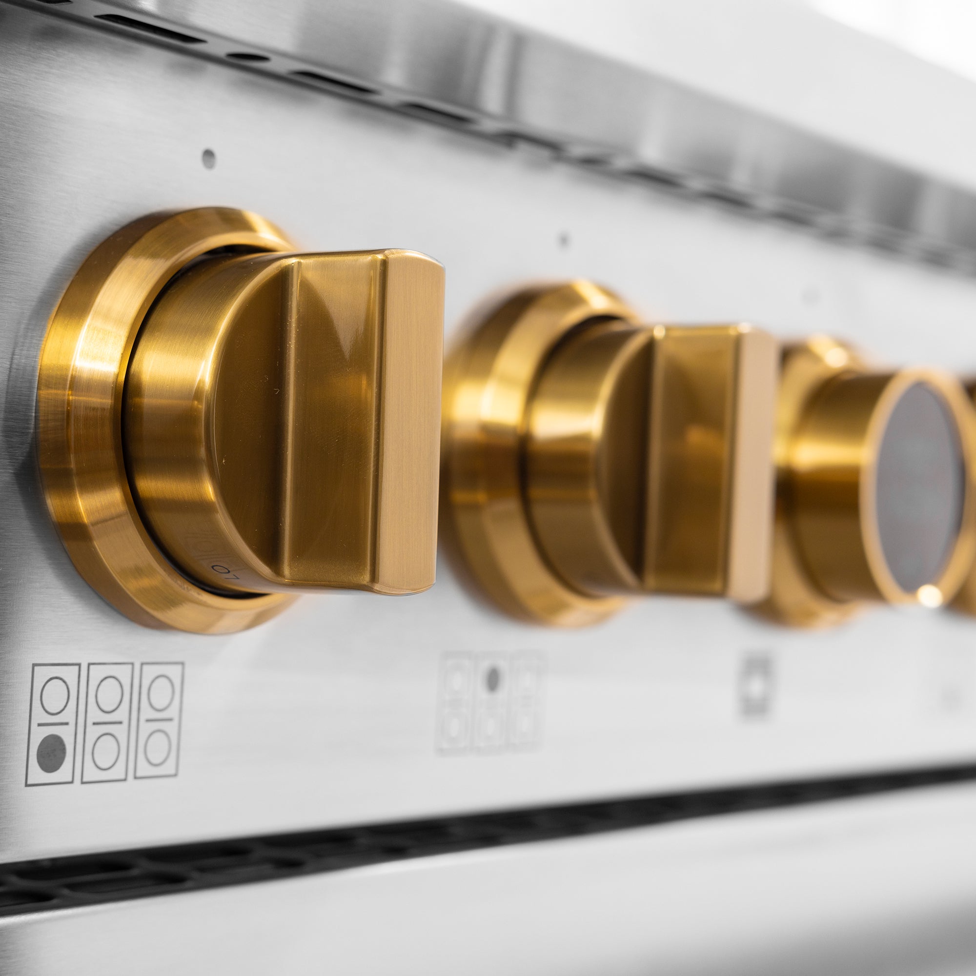 Kucht 36" 5.2 cu. ft. 6 Burner Propane Gas Dual Fuel Range in Stainless Steel with Gold Accents and Digita - KXP36-GL/LP