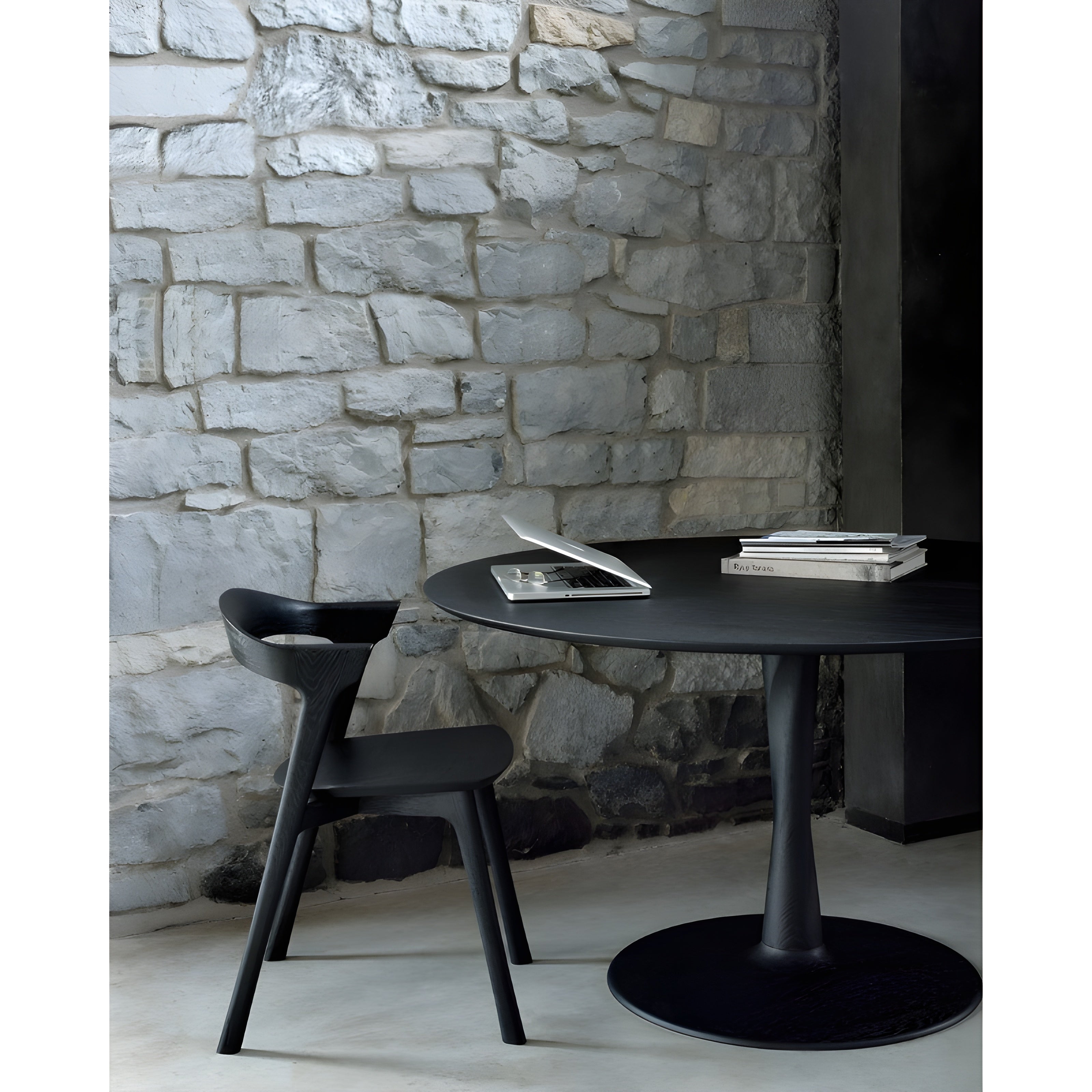 Ethnicraft Torsion Round Dining Table - ETH-50017