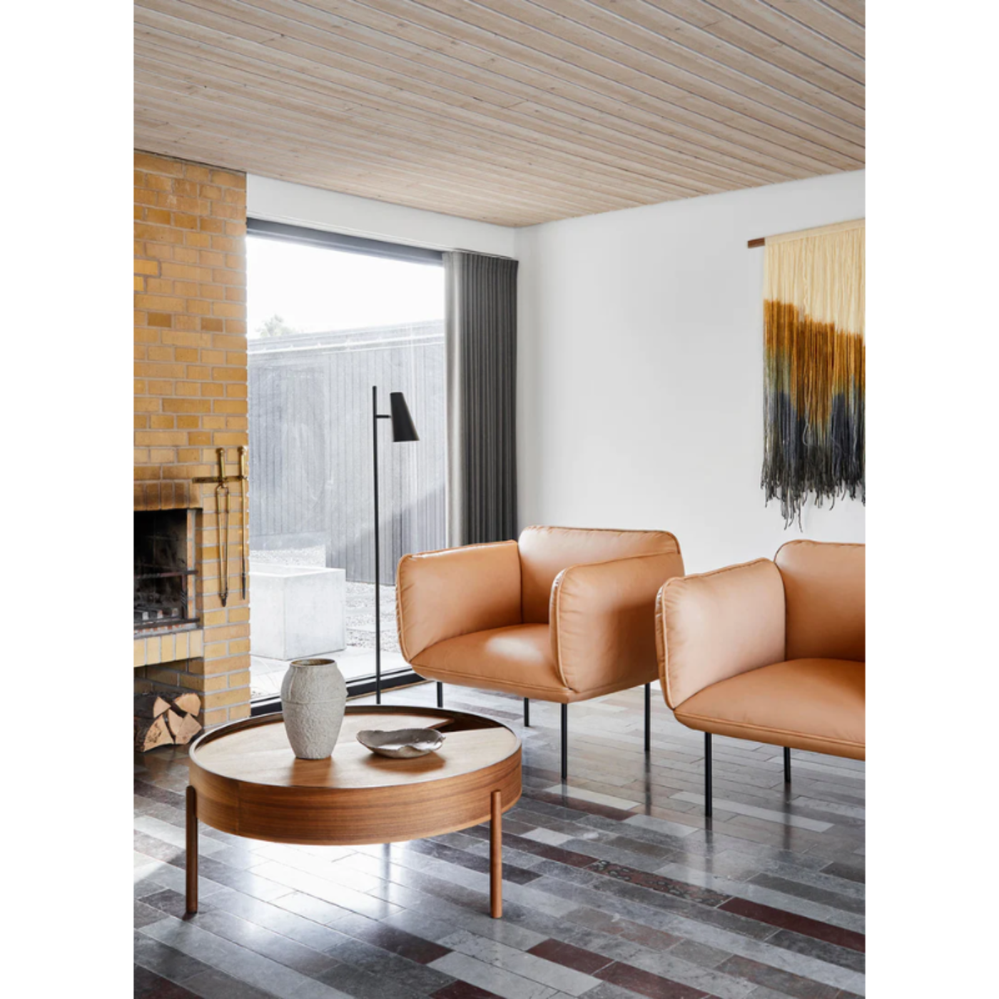 Woud ARC Coffee Table - WOU-110498