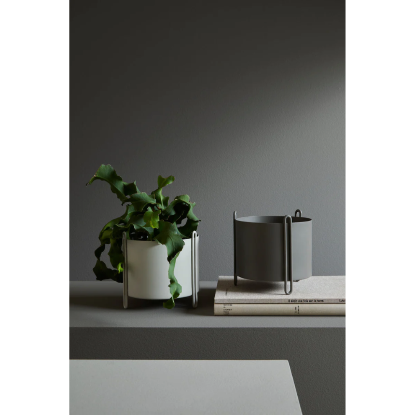 Woud Pidestall Planter - WOU-150203