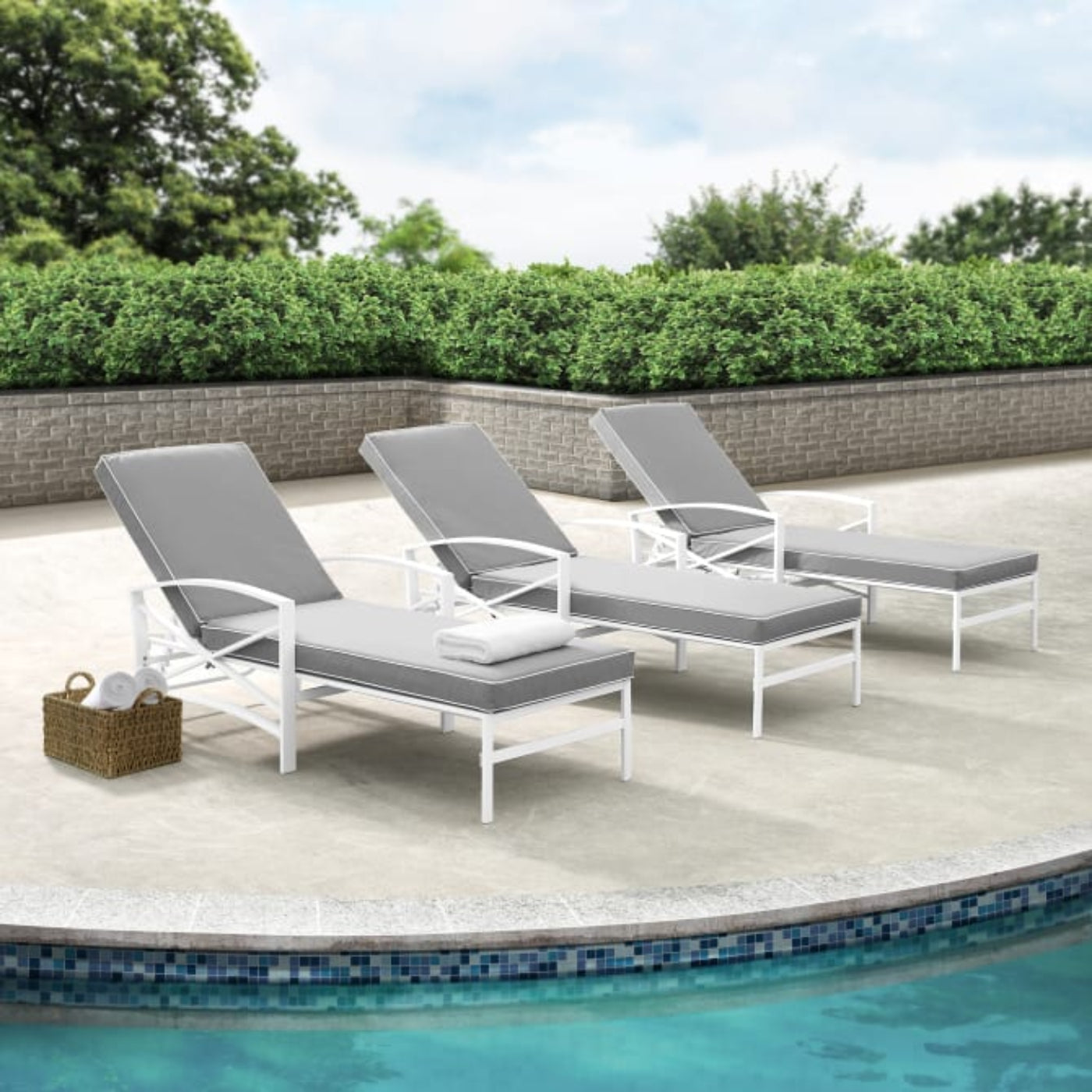 Crosley Palm Harbor Outdoor Wicker Chaise Lounge Navy - CO7122WG-NV