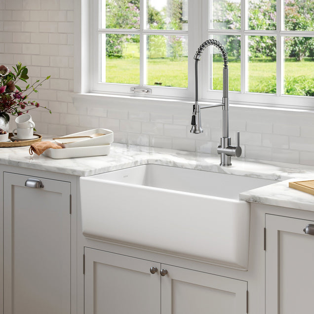 KRAUS Turino 33" Reversible Apron Front Fireclay Kitchen Sink in Matte White - KFR1-33MWH