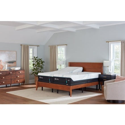 TEMPUR-Adapt Medium Hybrid Mattress