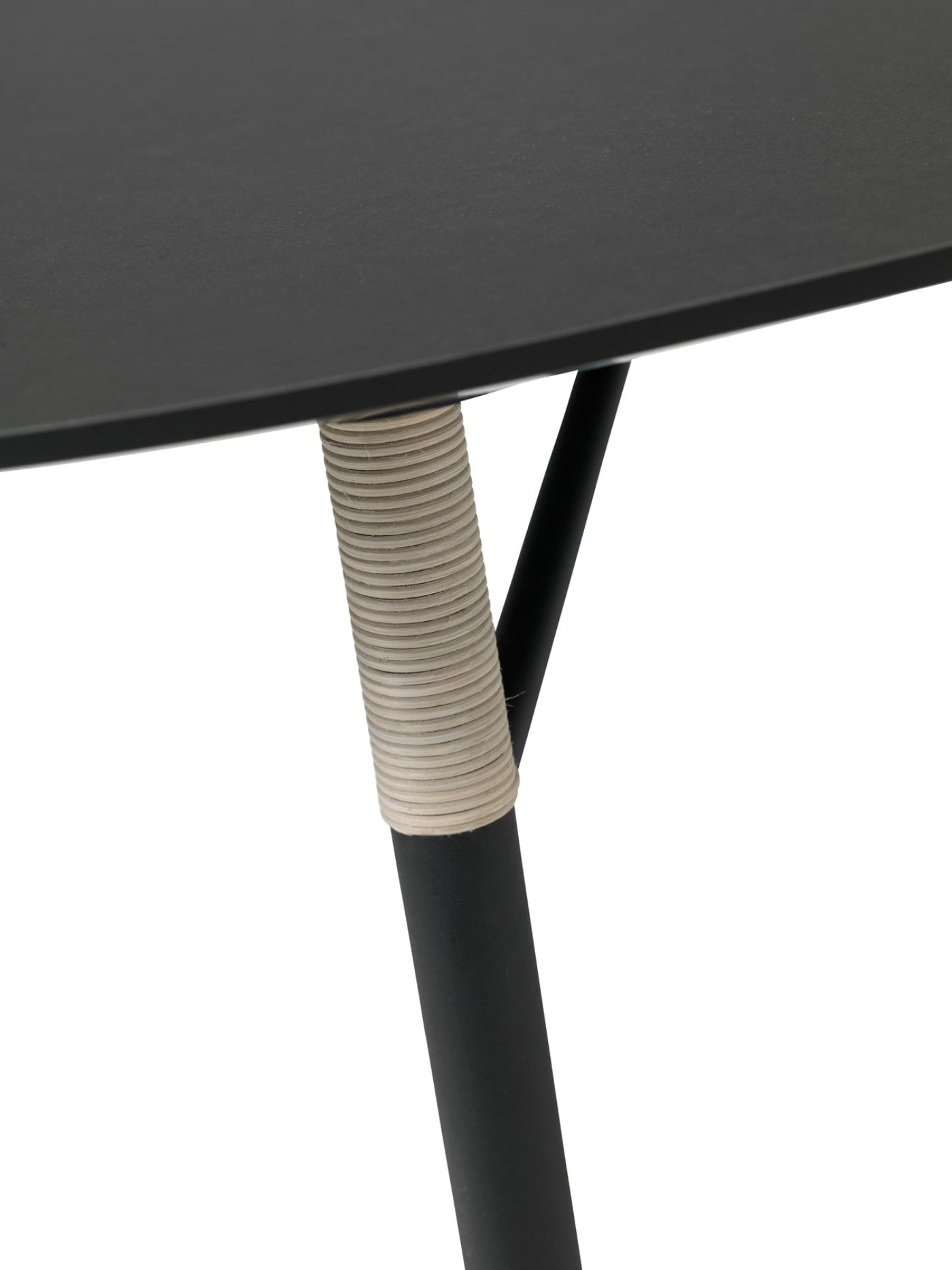 Warm Nordic Affinity Dining Table - Ellipse - 2705018