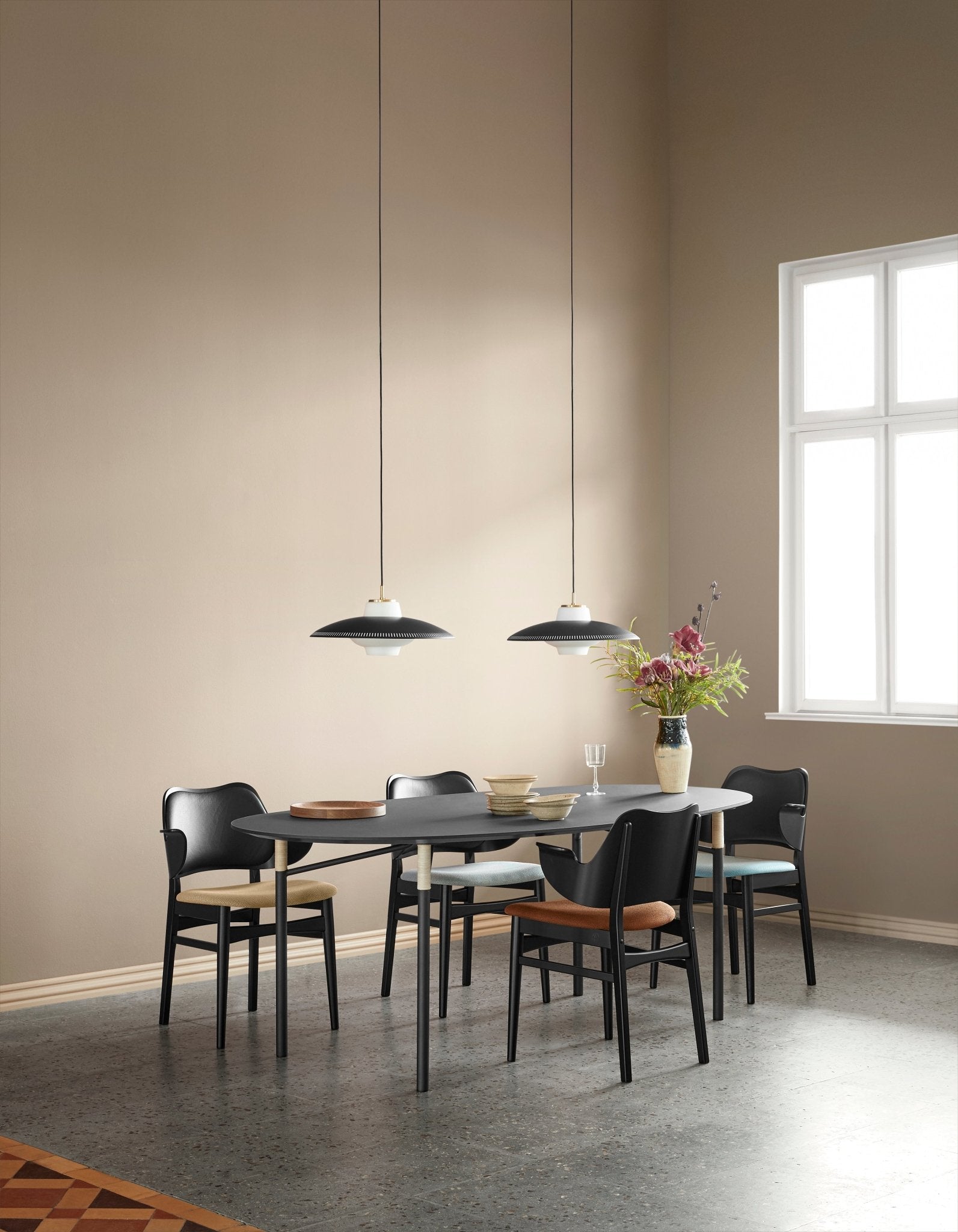 Warm Nordic Affinity Dining Table - Ellipse - 2705018