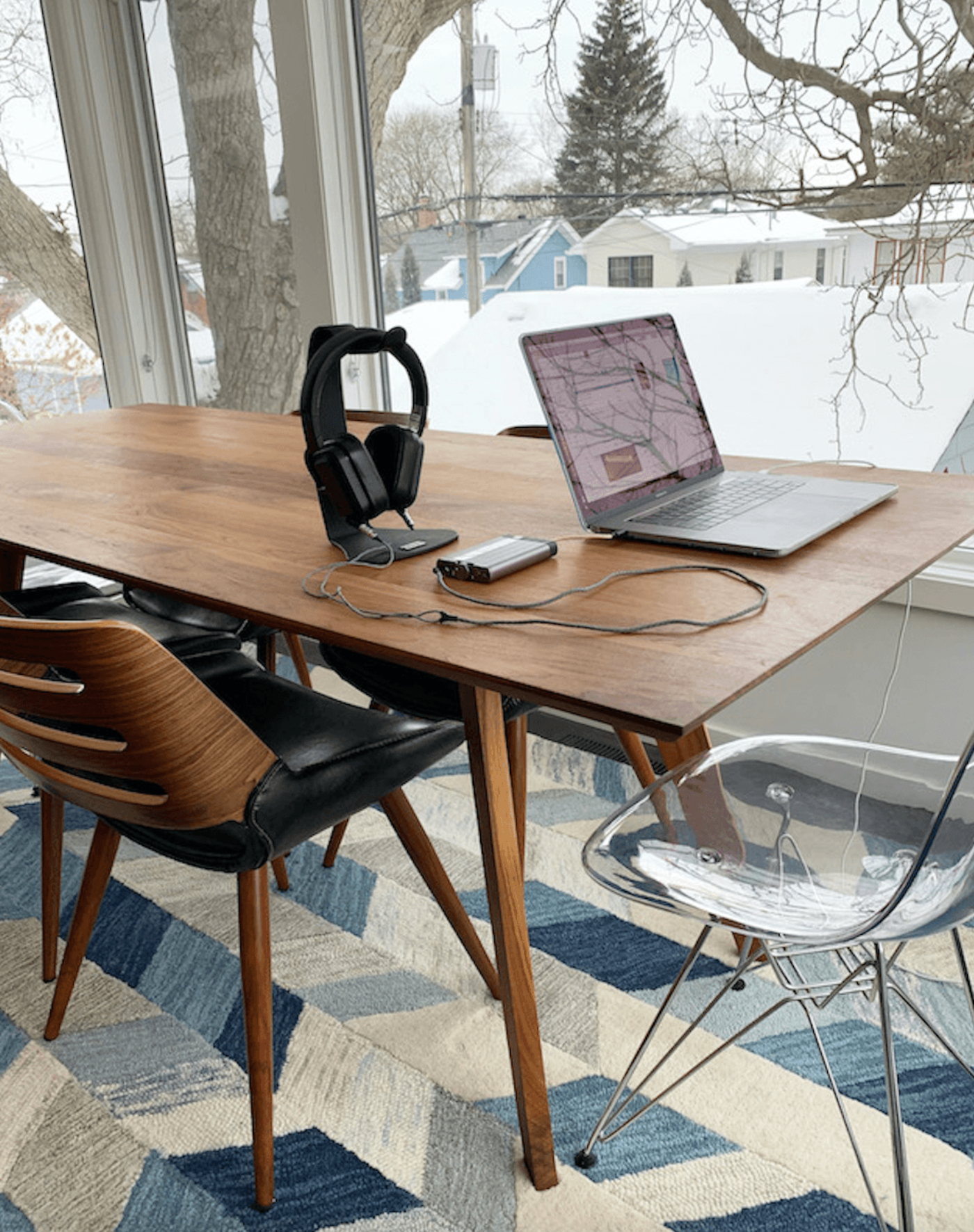 Eastvold Furniture Alden Dining Table - ALDENDINEWAL