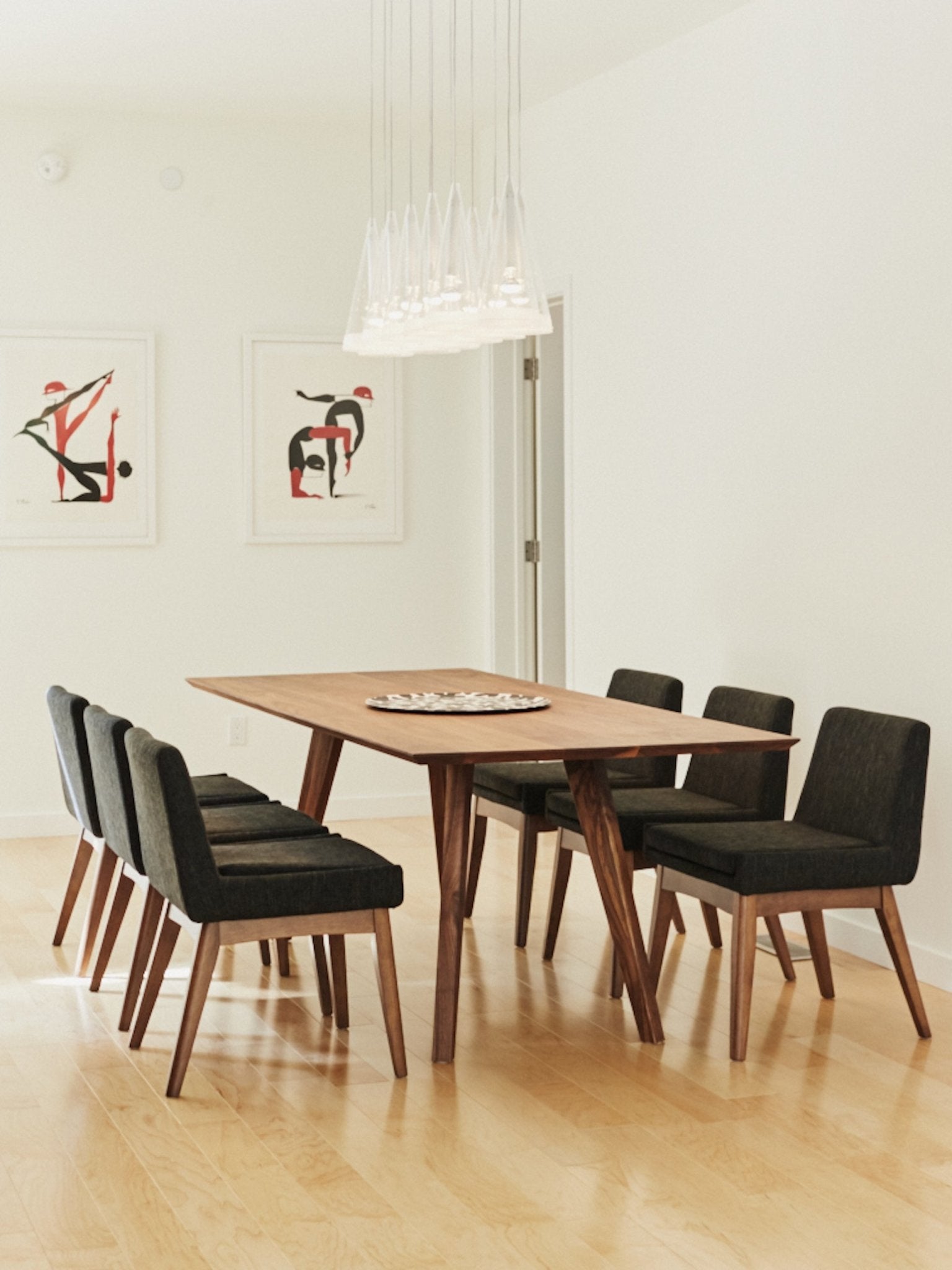 Eastvold Furniture Alden Dining Table - ALDENDINEWAL