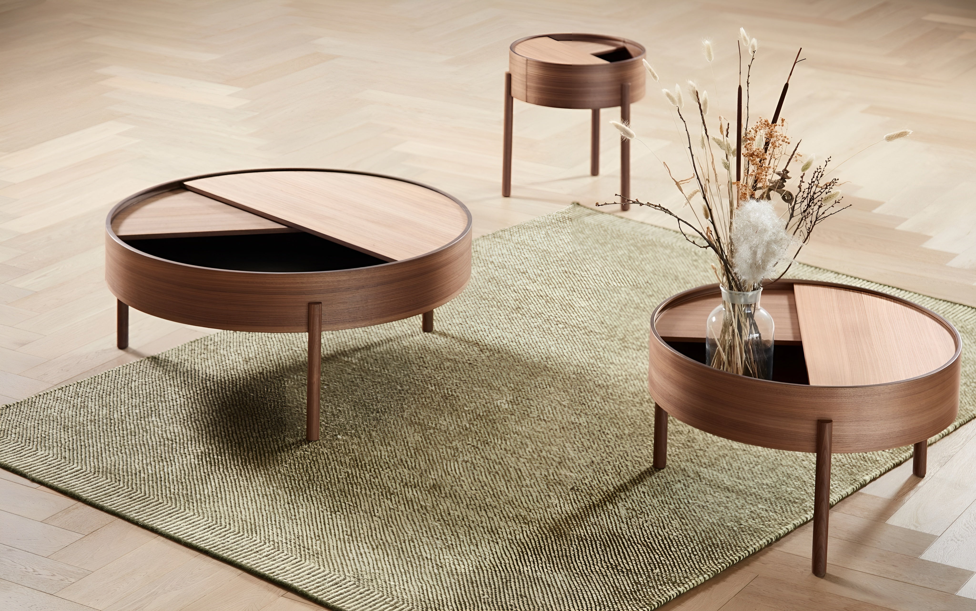 Woud Arc Side Table - 110512