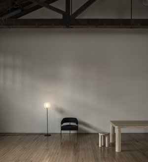 Bloom Floor Light