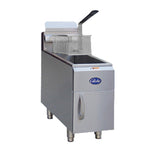 Globe GF15G 15 lb. Natural Gas Countertop Fryer - 26,500 BTU - GLFSGF15