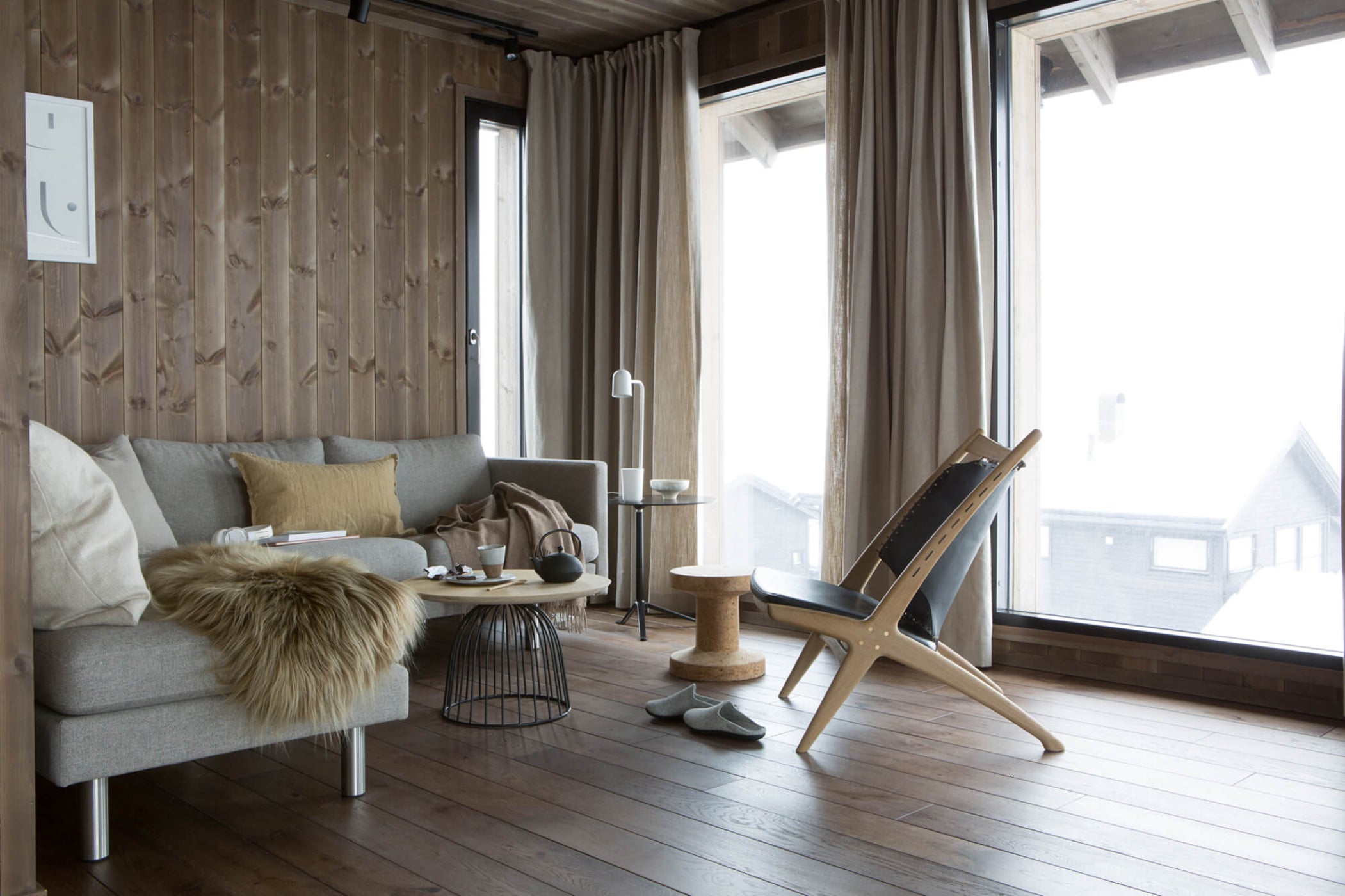 Eikund Krysset Lounge Chair