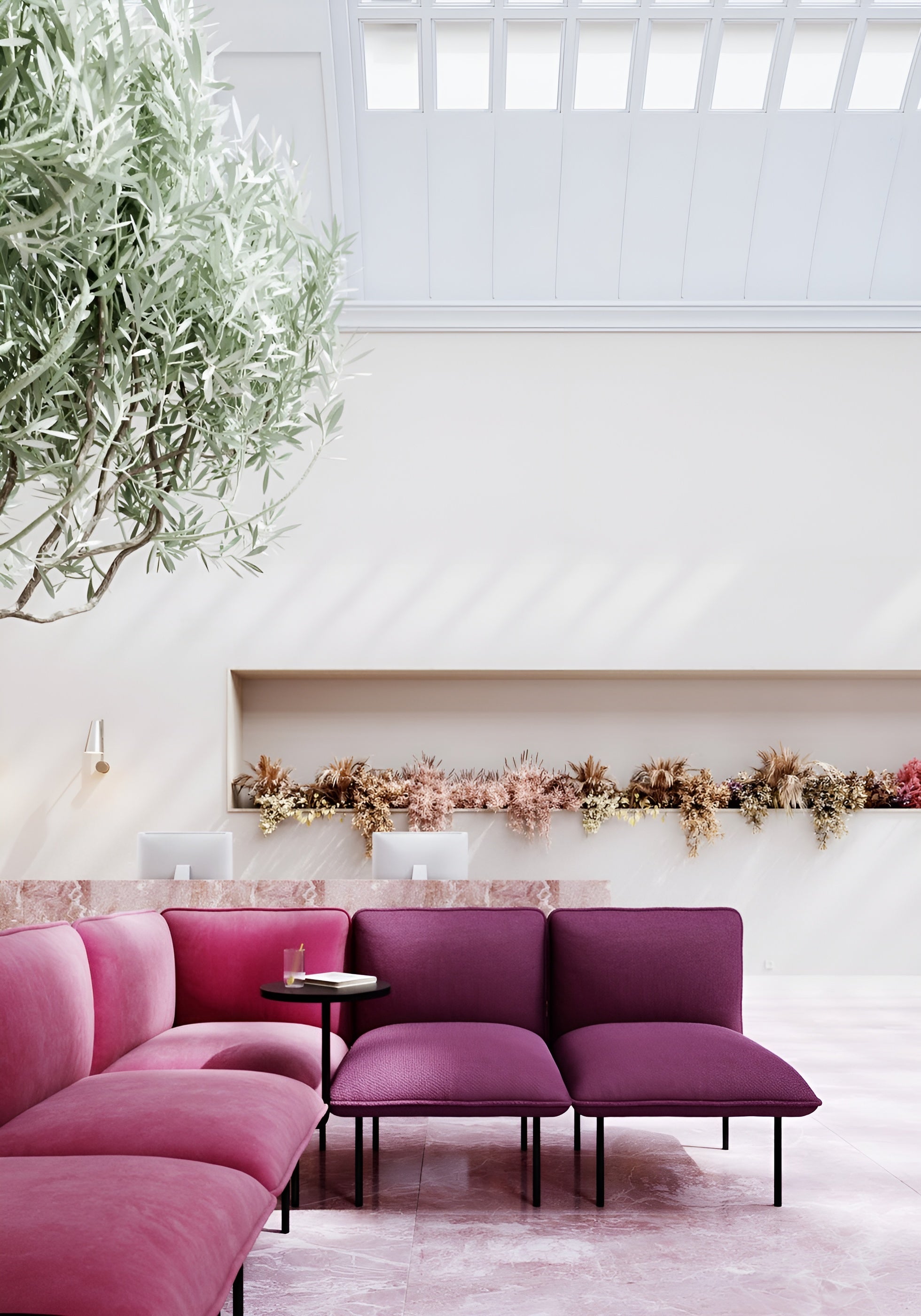 Woud Nakki Lobby Side Table
