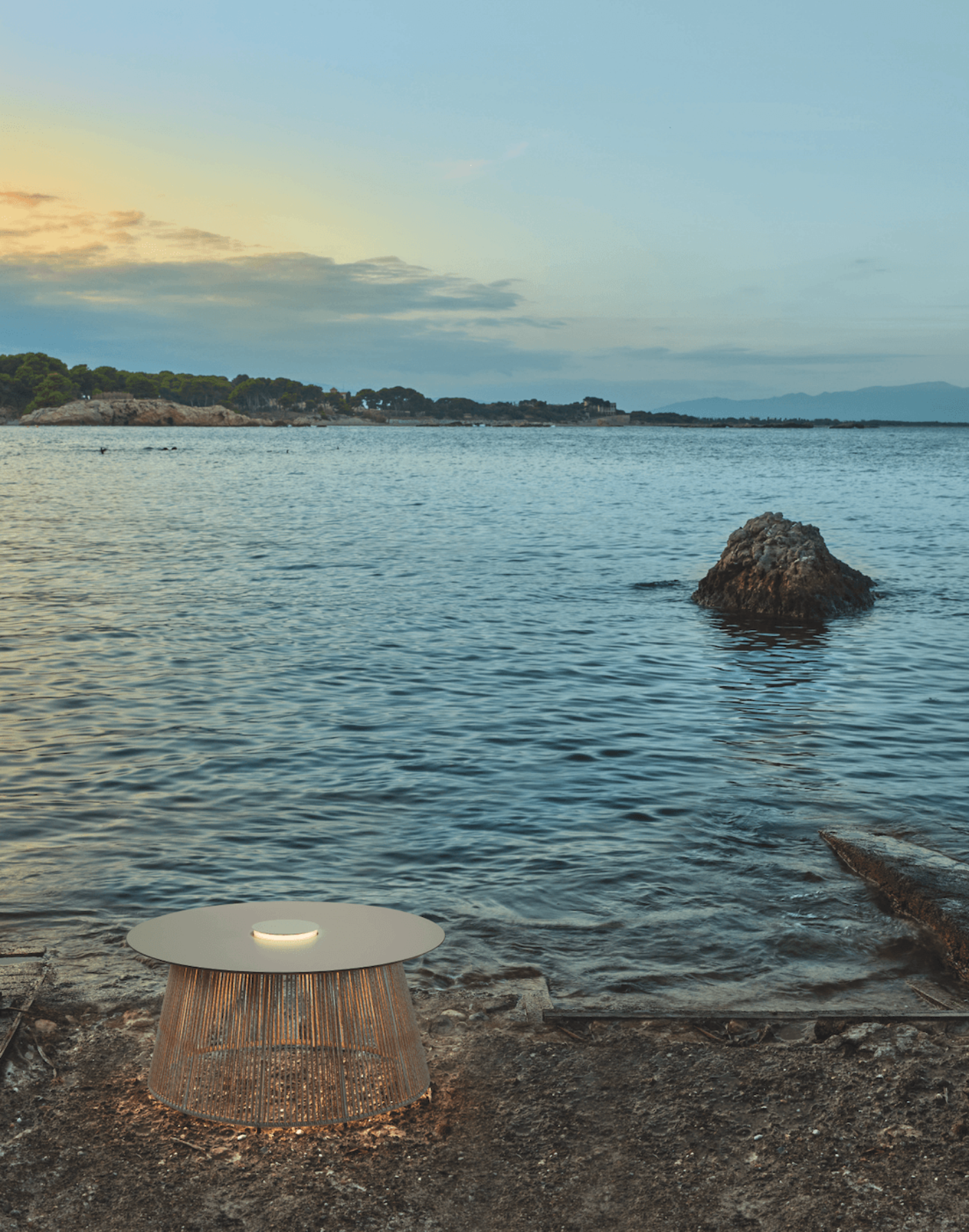 Bover Nit Outdoor LED Table - 36401324314U