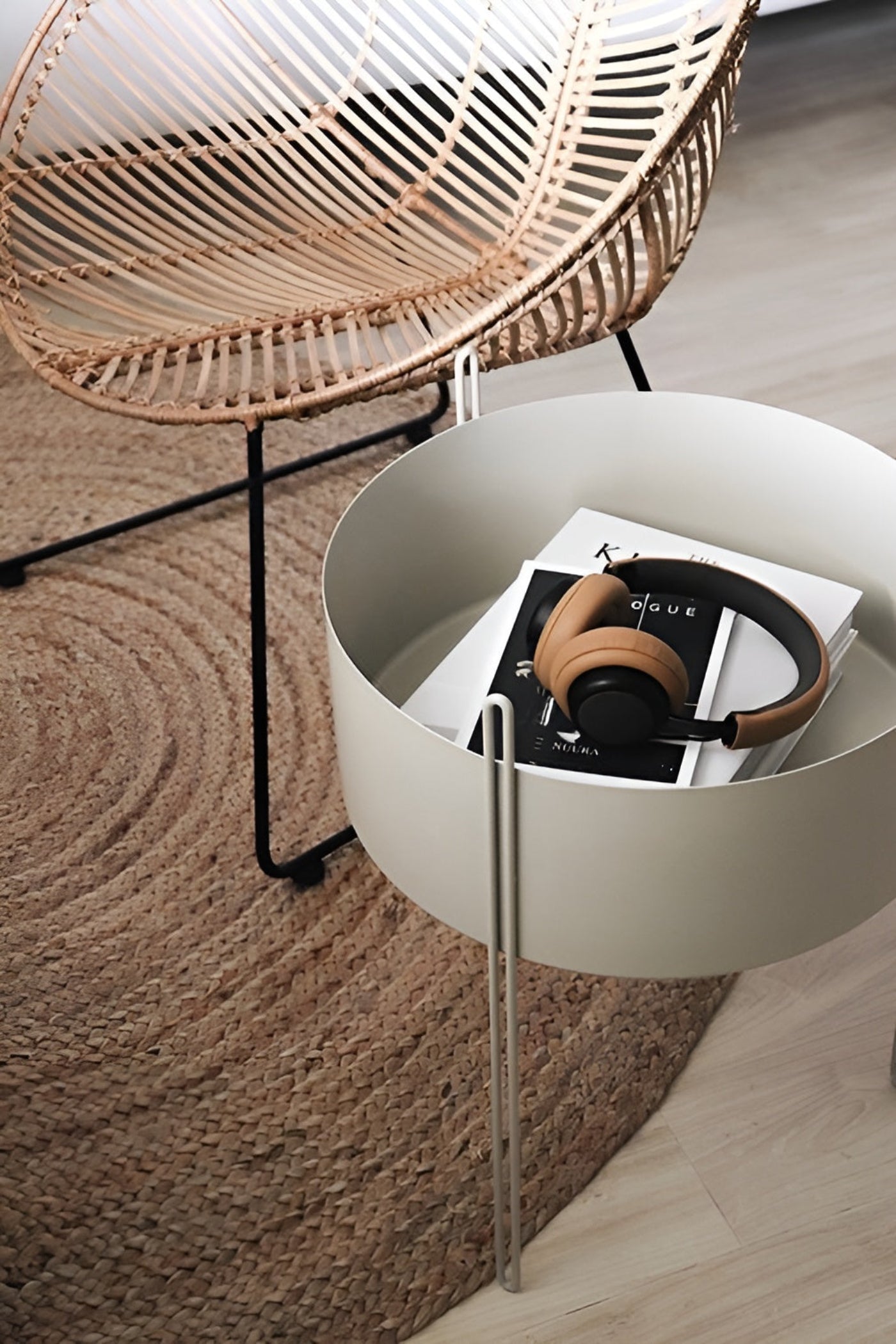 Woud Pidestall Planter