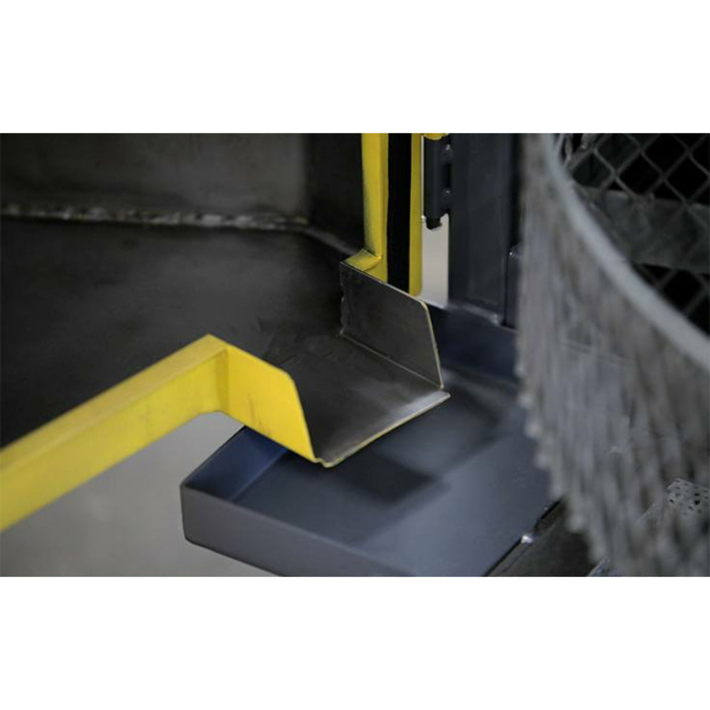 Ranger RS-750D Heavy-Duty Truck Parts Washer With Skimmer Deluxe Dual-Heats Low-Water Shutoff 1-Phase 60Hz - 5155118
