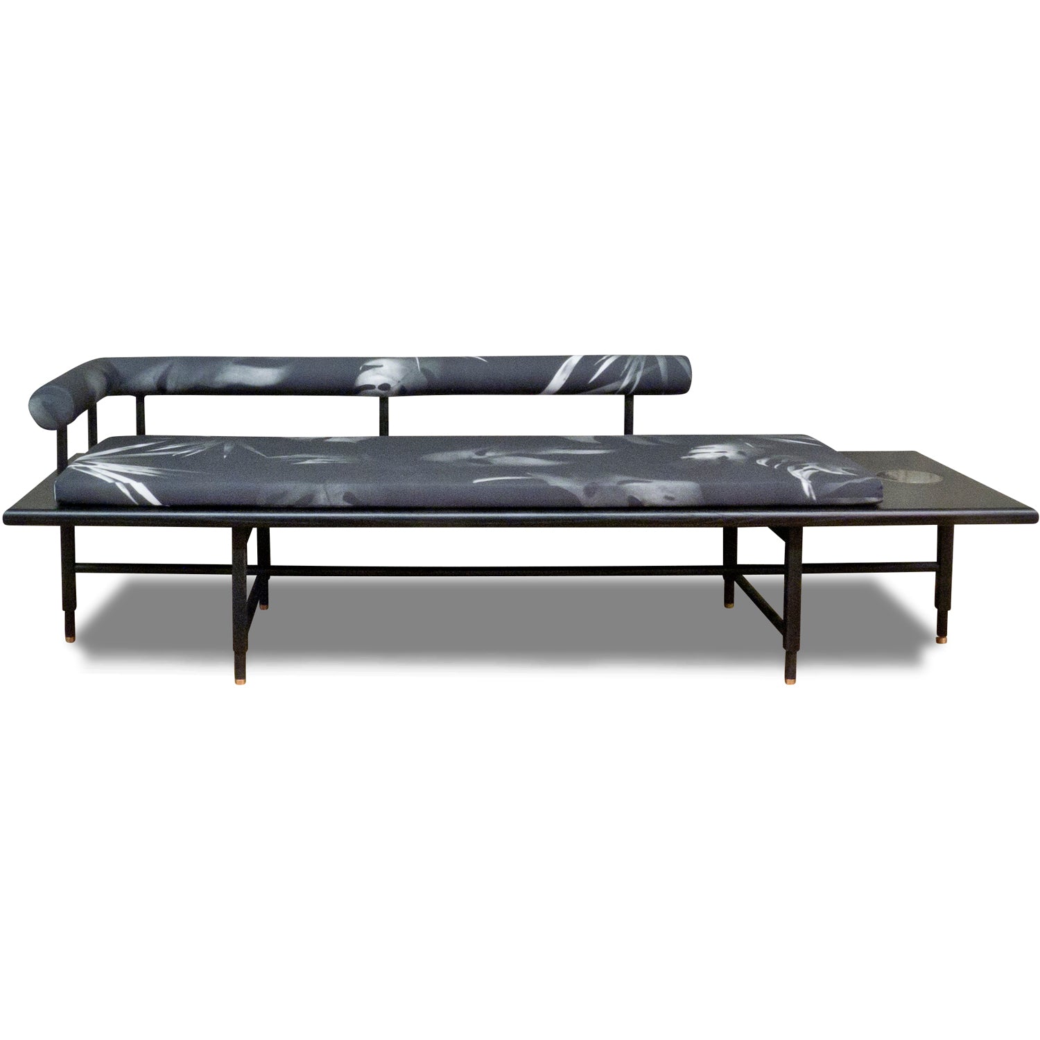 Volk St. Charles Daybed - VOLK509-Bleach-Right-WhiteTrop