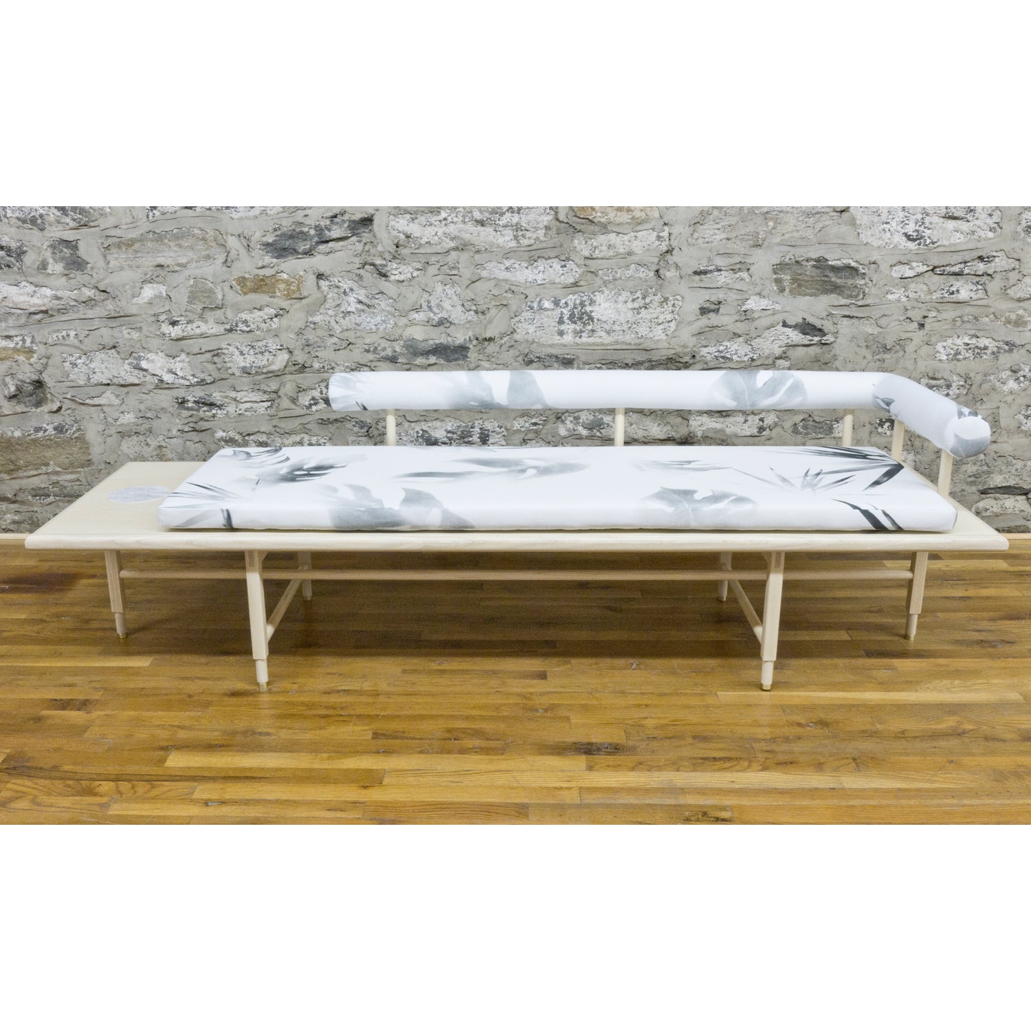 Volk St. Charles Daybed - VOLK509-Bleach-Right-WhiteTrop