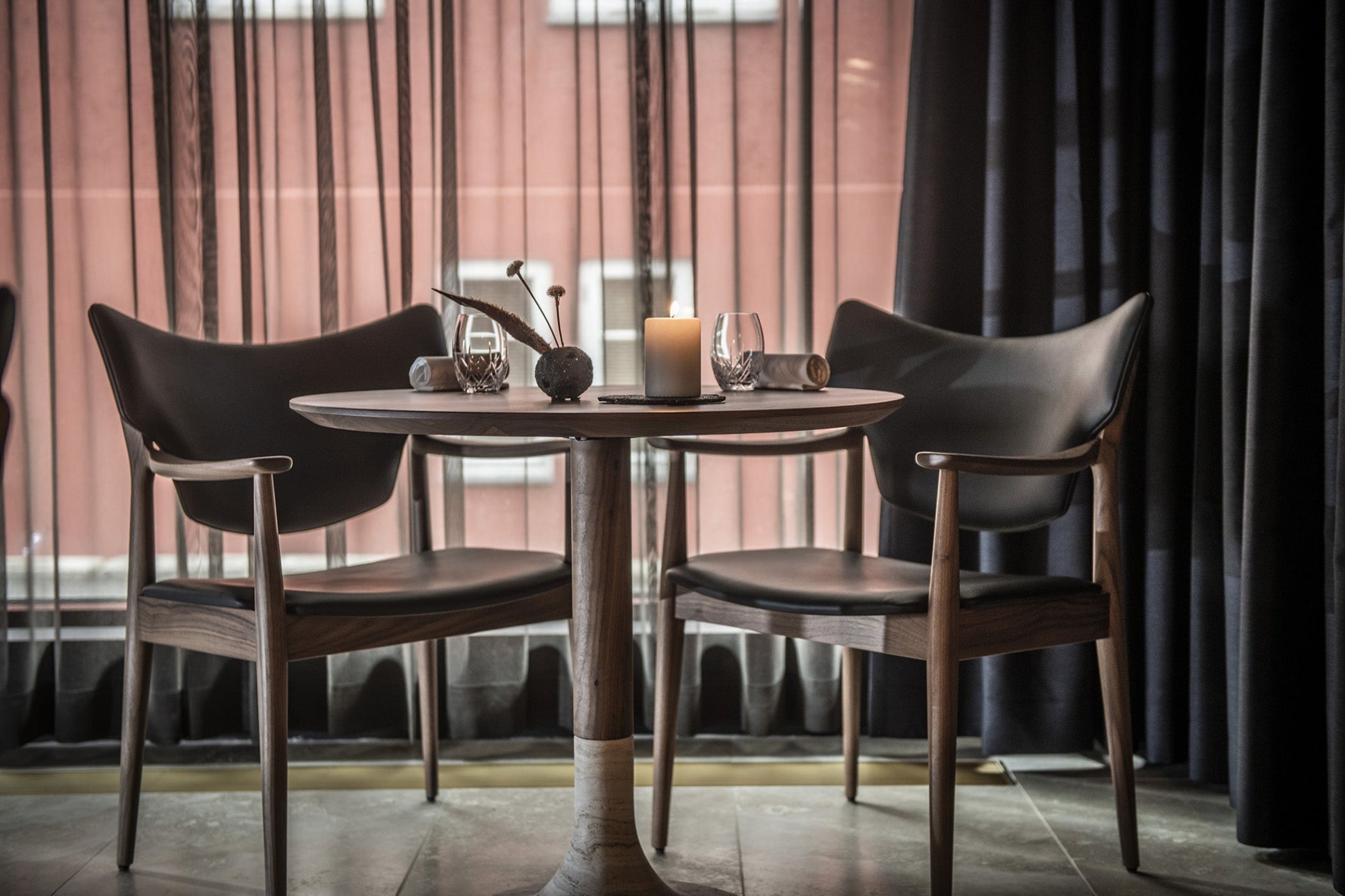 Eikund Veng Armchair