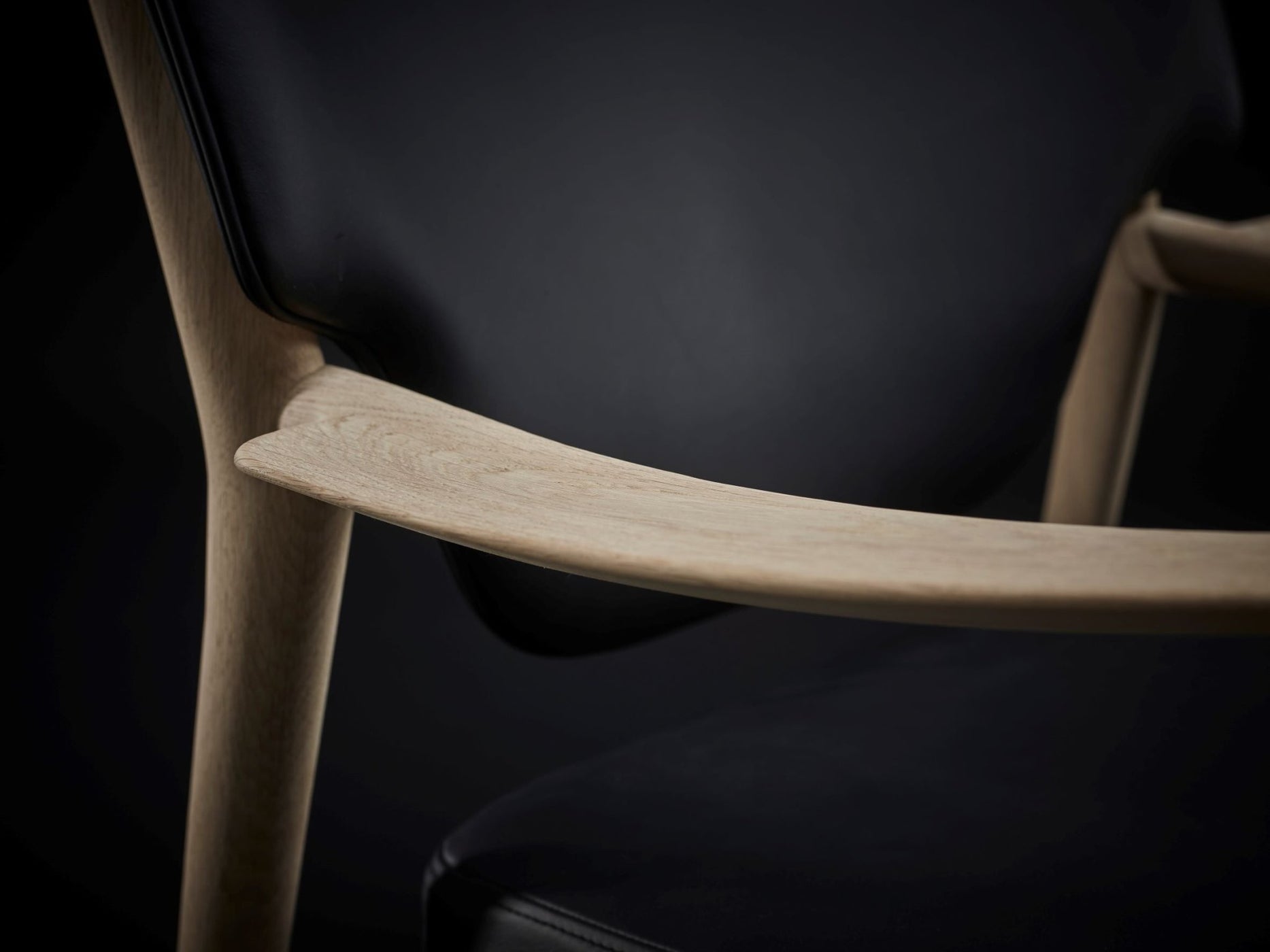 Eikund Veng Armchair
