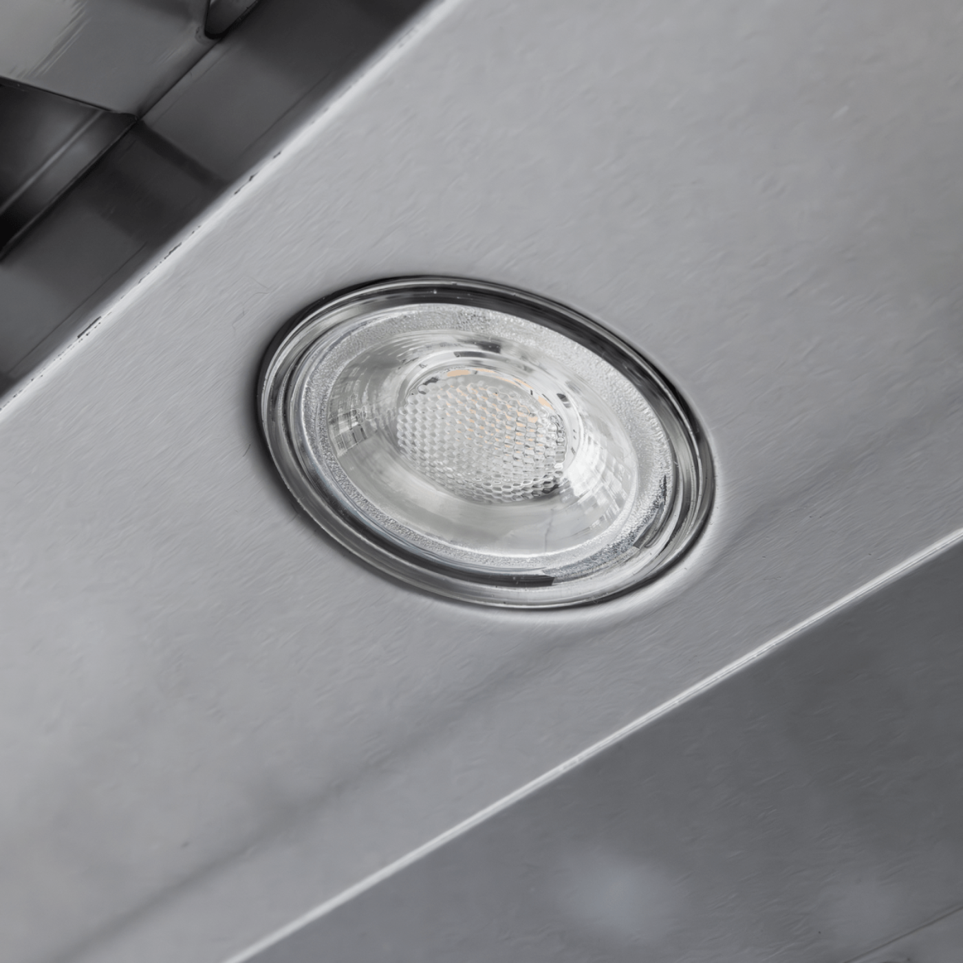 ProLine Wall-Mounted Range Hood, Convertible to Ductless, 1000/2000 CFM, Stainless Steel Finish, Outdoor Rated - Proline PLJW 109